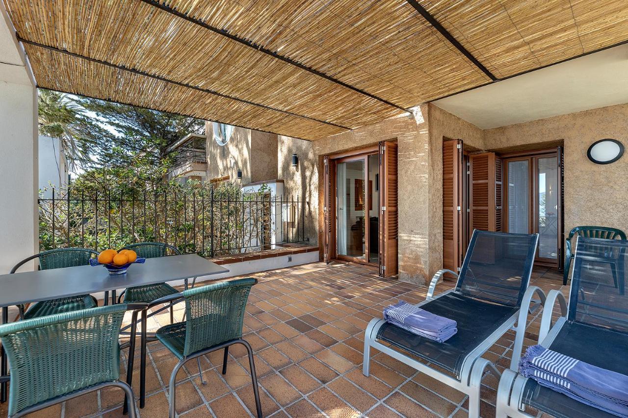 La Gola Apartment, First-Line Beachfront, Newly Refurbished Port de Pollença Eksteriør bilde