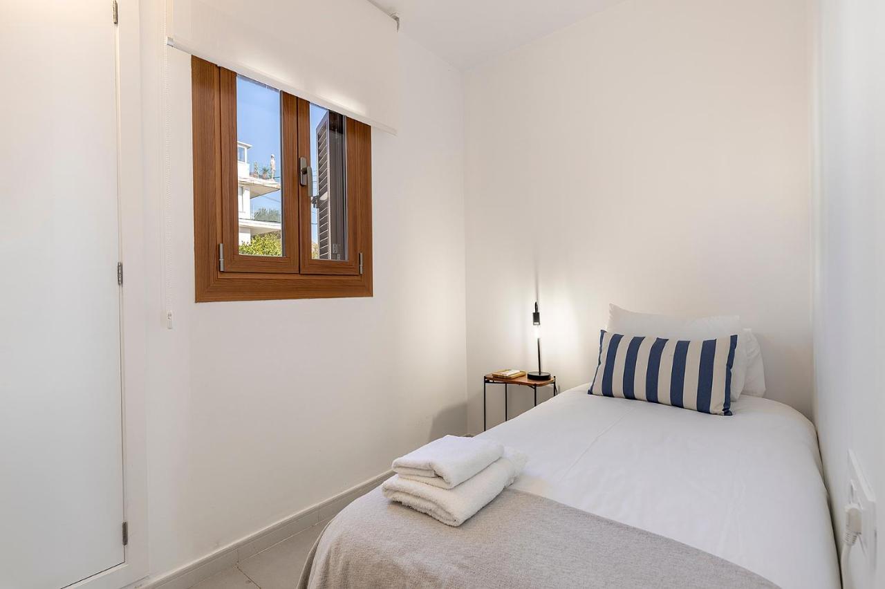 La Gola Apartment, First-Line Beachfront, Newly Refurbished Port de Pollença Eksteriør bilde